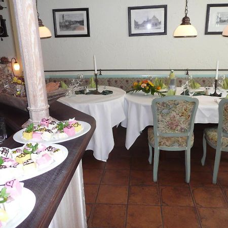 Zum Schwedenkonig Hotel Gadebusch Екстериор снимка