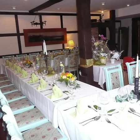 Zum Schwedenkonig Hotel Gadebusch Екстериор снимка