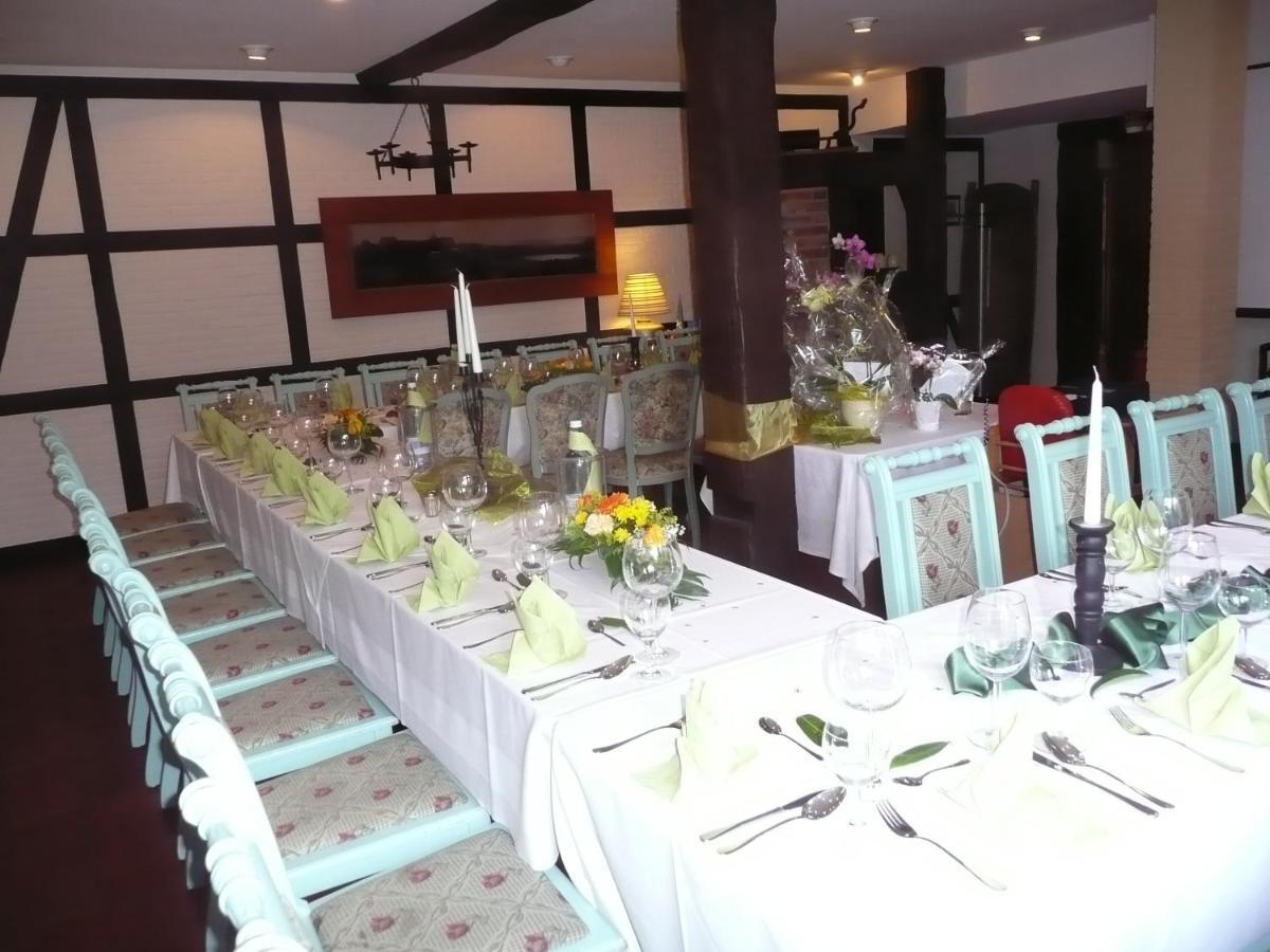 Zum Schwedenkonig Hotel Gadebusch Екстериор снимка